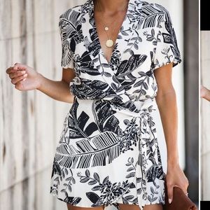 Vici Leaf Print Romper